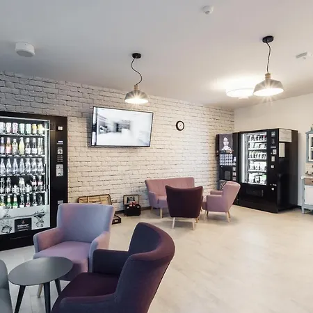 Hotel Smart Liv'in 3*