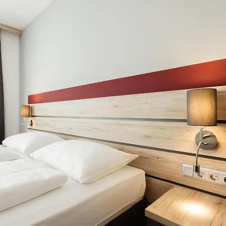 Hotel Smart Liv'in Boheimkirchen