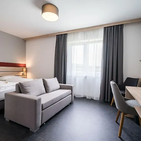 Hotel Smart Liv'in 3*