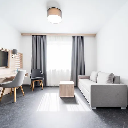 Smart Liv'in Hotel Boheimkirchen