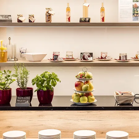 Smart Liv'in Hotel Boheimkirchen