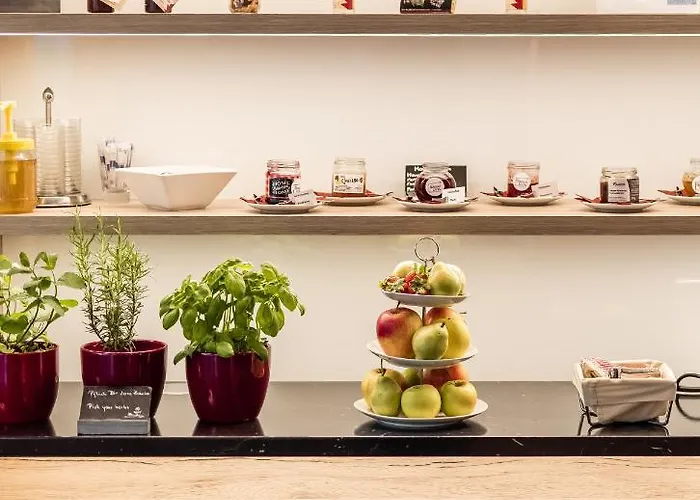 Smart Liv'in 酒店 3*