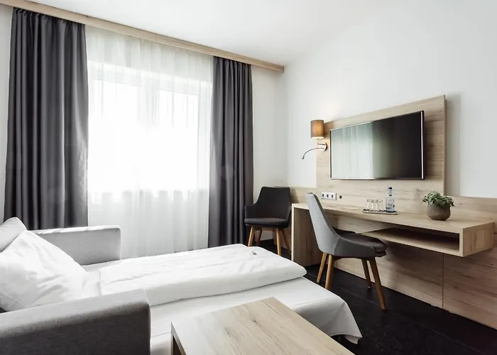 Smart Liv'in Hotel 3*