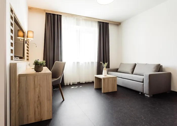 Hotel Smart Liv'in Boheimkirchen