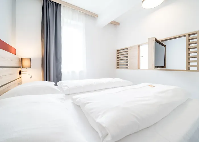 Smart Liv'in 3* Boheimkirchen