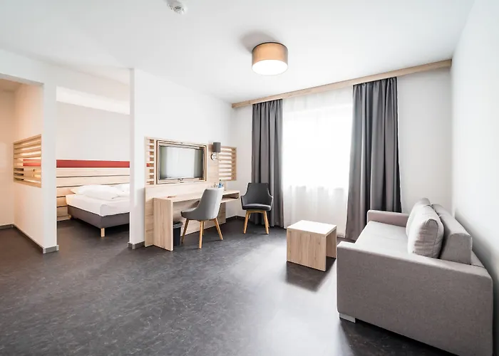 Smart Liv'in Hotel 3*