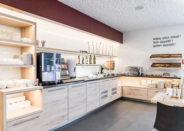 Hotel Smart Liv'in 3*